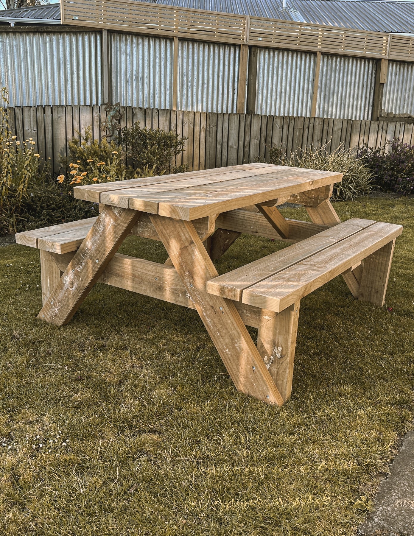 Outdoor Picnic Table